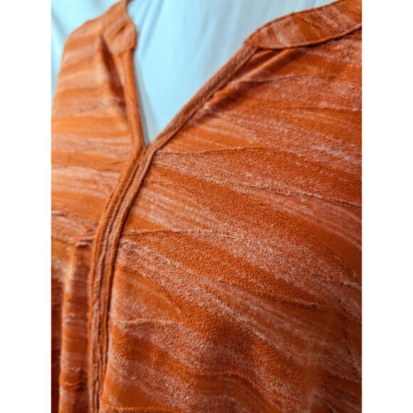 Chico's Women's Shirt Tunic Top Size 3 XL Orange textured Stripes v-neck Texture - Picture 3 of 14